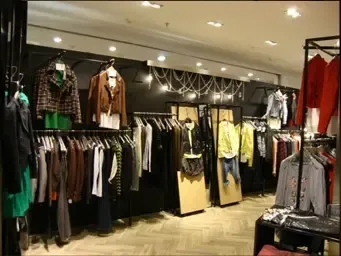 小G助手邀请码：地素时尚，从温州到上市，母女携手打造高端女装品牌的成功之路