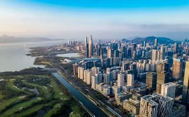 超评助手卡密：盐田港“罢工”与中欧班列崛起，物流革命中的竞争与机遇