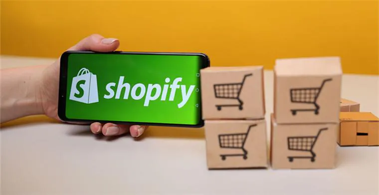 小评评助手补单软件：Shopify电商平台，机遇与挑战并存的创业之路解析