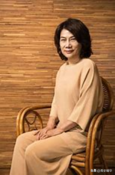 权重大师小号：董明珠与张瑞敏，家电巨头的成长之路与经营理念对比