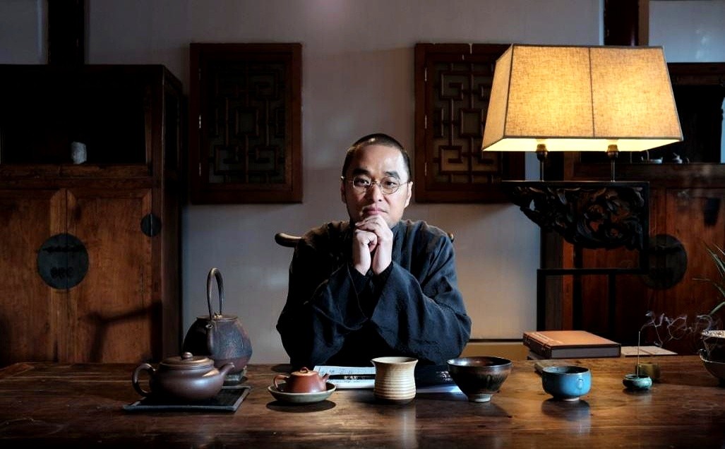 创优助手：冯唐与董宇辉，跨界成功的秘密和年轻人的创业指南
