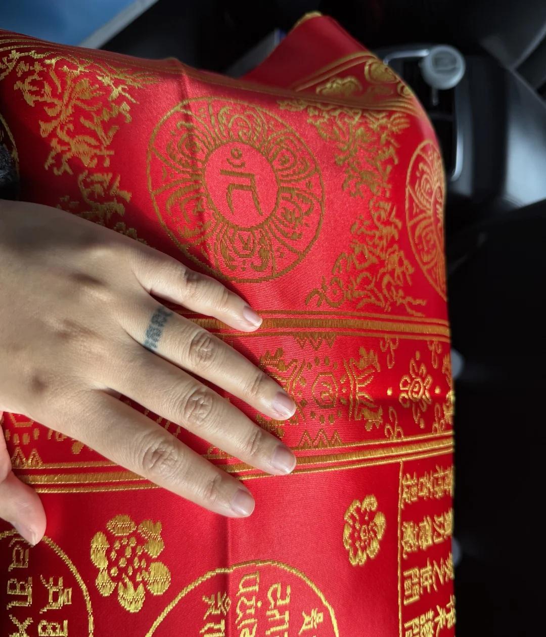 51助手下载安装：怀念母亲的点滴瞬间，失去与爱的心灵独白