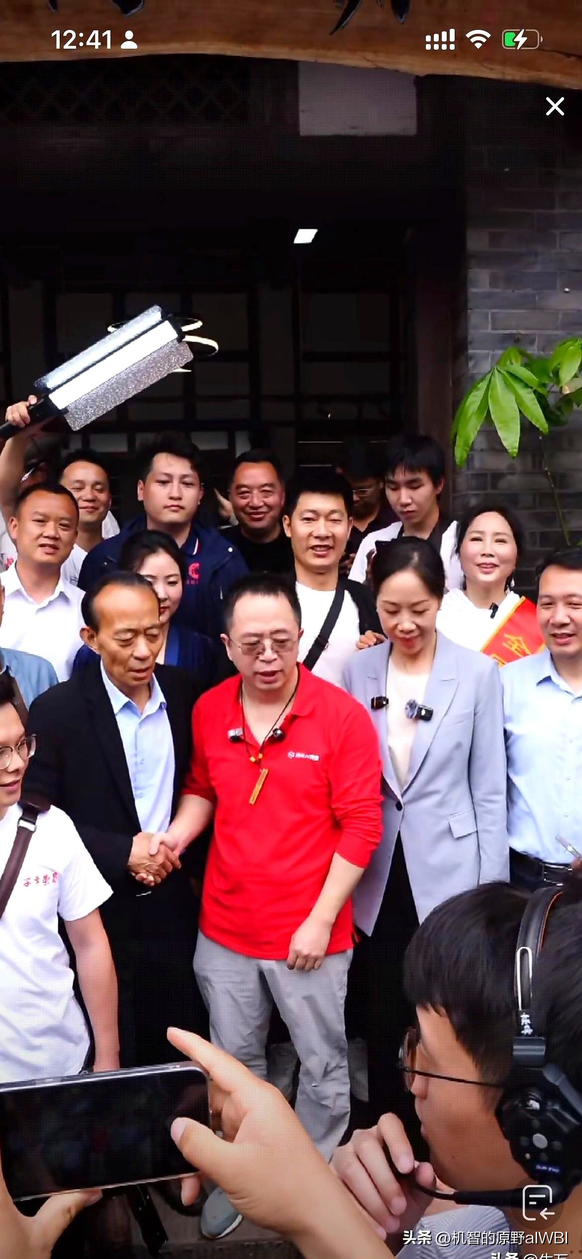 小U助手：周鸿祎称赞卤鹅哥无私公益，分享直播和二手车的真实故事