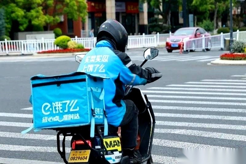 超评助手：京东外卖为何难以突围？市场需求与品质门槛的冲突解析