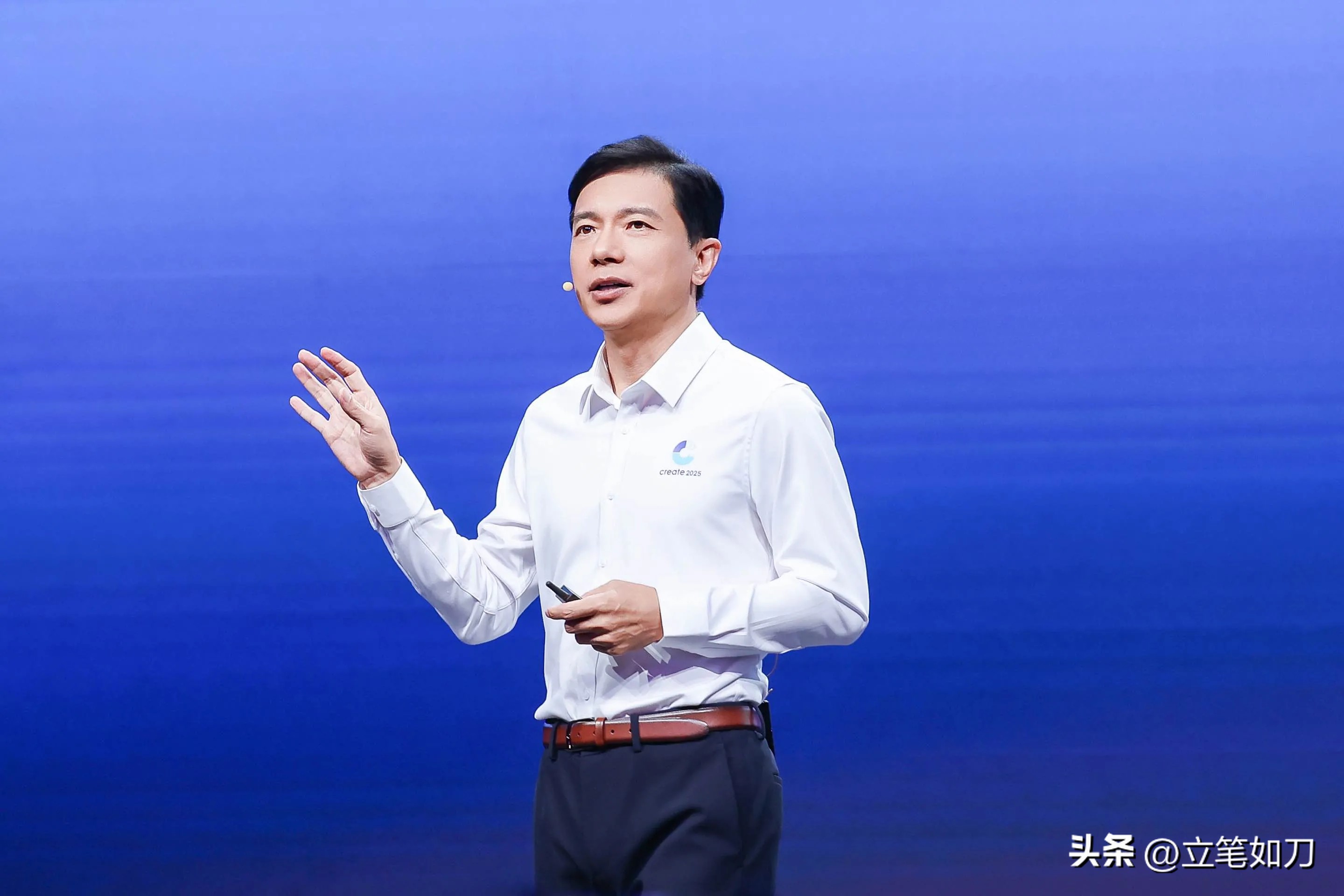 快火助手：中国AI技术逆袭，百度文心4.5T和X1模型引领全球竞争新格局