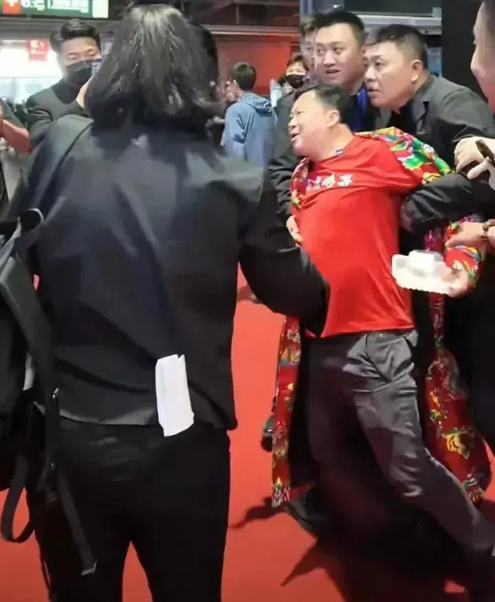 51助手补单软件：重庆荣昌如何巧妙利用网络互动提升知名度与经济发展