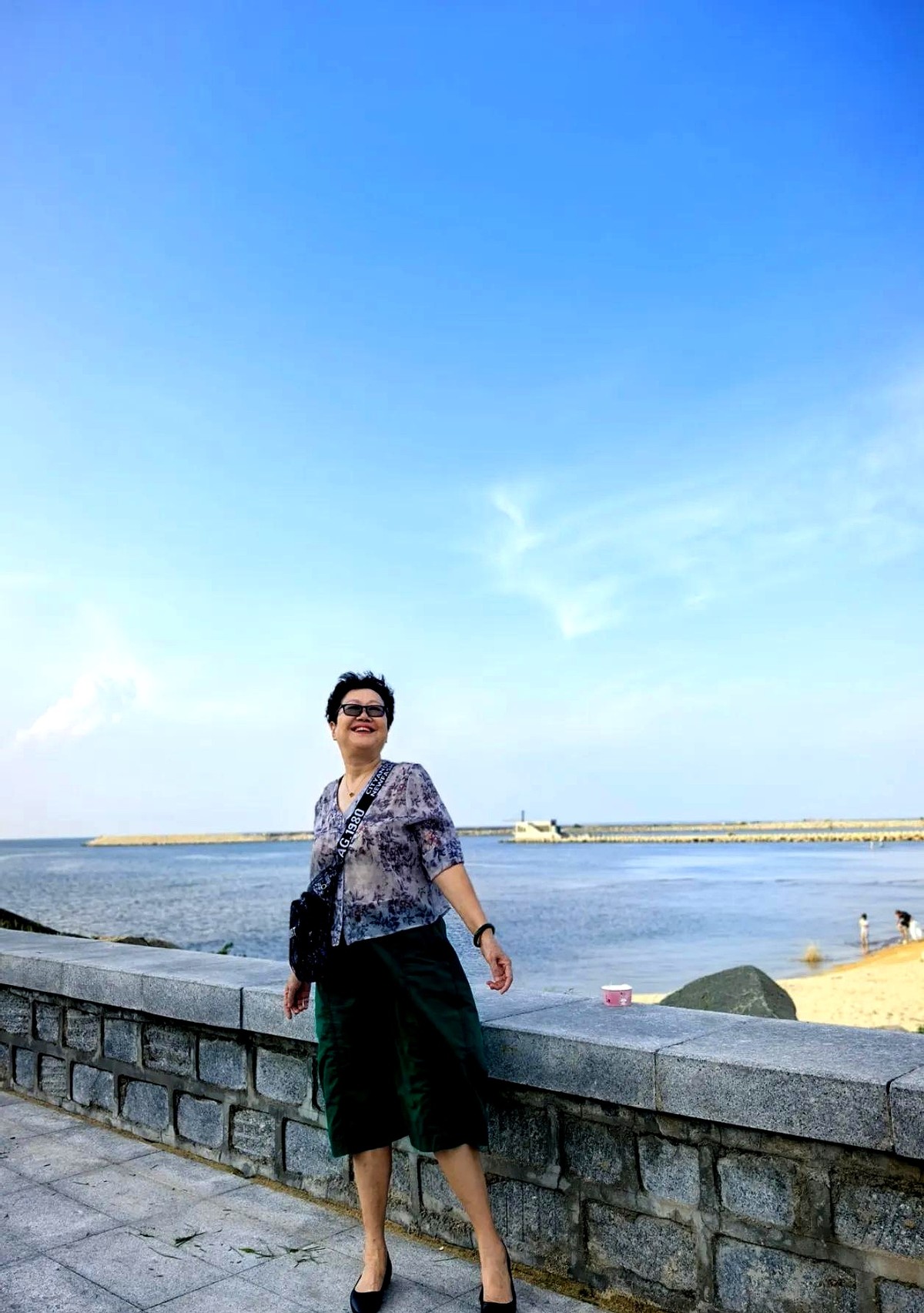 超单助手：热点写作的骗局，如何通过个人叙事赢得话语权与读者黏性