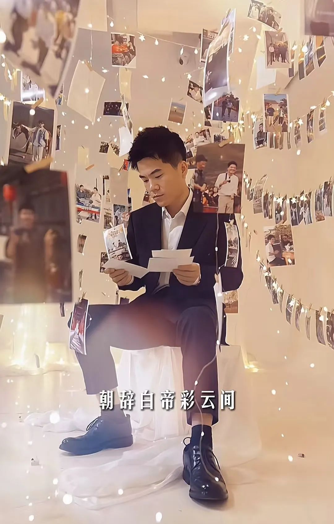 多多出评工具：董宇辉的‘与辉同行’直播间，一年销售额超百亿，成抖音带货新标杆
