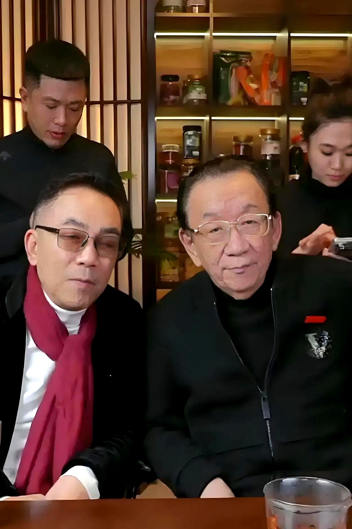 蓝天助手：相声圈风波，侯杨恩怨引发行业变革与观众热议