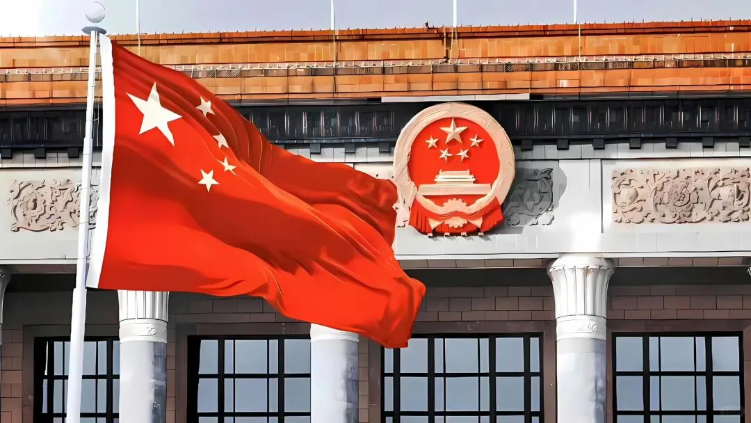 小评评助手出评软件：2025年中国煤炭业，地缘与金融压力下的生死突围与战略反击分析
