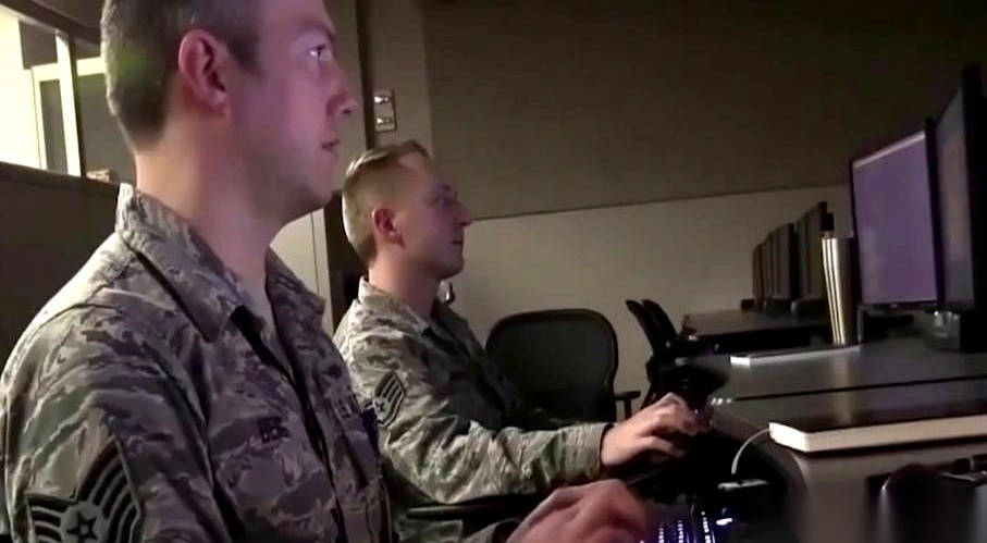 超单助手：中国互联网自给自足，打破美国“总开关”垄断的新局面