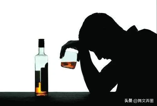 多多出评工具软件下载：电商对实体店的影响，价格竞争与退货困境的真实面目