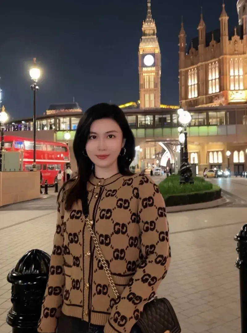 多多出评软件：关思慧，从小区邻居到带货女王，她的奋斗与坚持