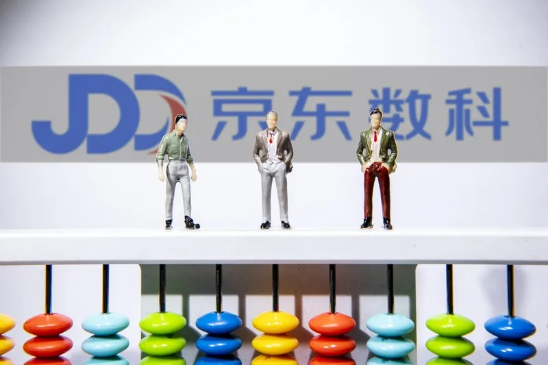 快火助手：刘强东宣战美团，电商巨头间的激烈商业竞争即将展开