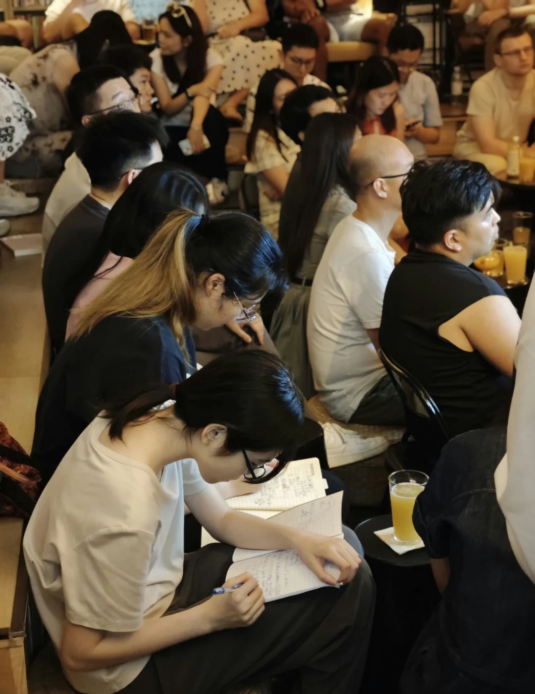 上评助手官网：欧洲衰落的原因与出路，政策失误还是必然规律？