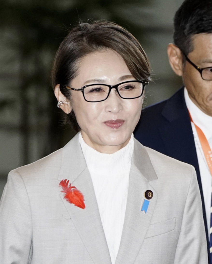 权重大师:三原顺子批评高市早苗重用亲信,舆论反响激烈引发争议 权重大师:三原顺子批评高市早苗重用亲信,舆论反响激烈引发争议