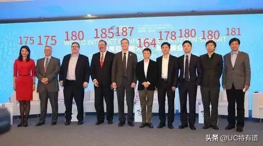 榜单助手小号：十大企业家向高校捐款排名及其贡献分析