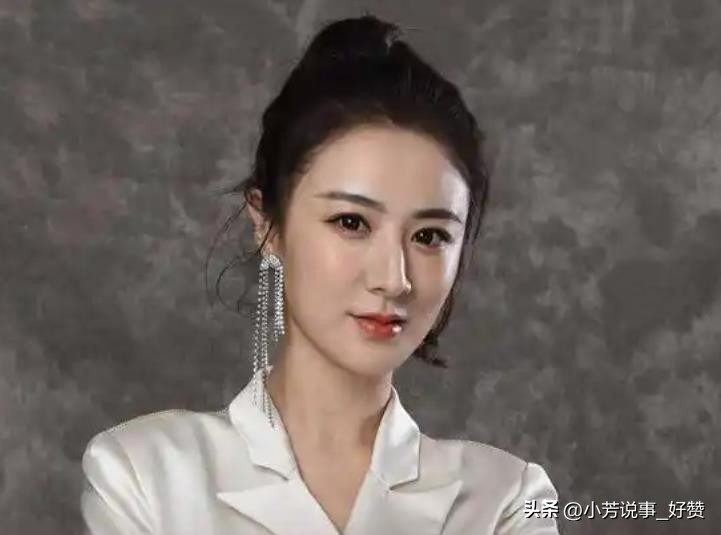 语音助手：薇娅，从普通女孩到电商传奇，她的成功故事如何激励无数人？