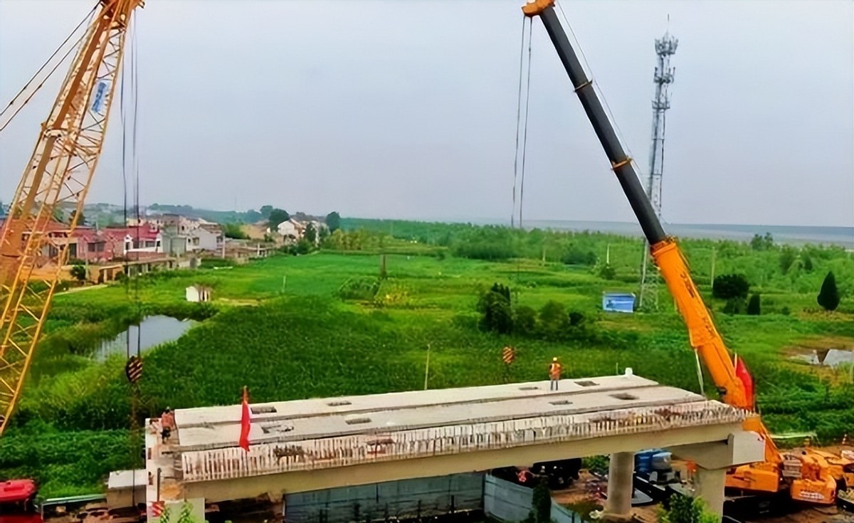 小评评助手拼多多：韩国与江苏高速公路发展对比，经济、管理与规模的深度分析