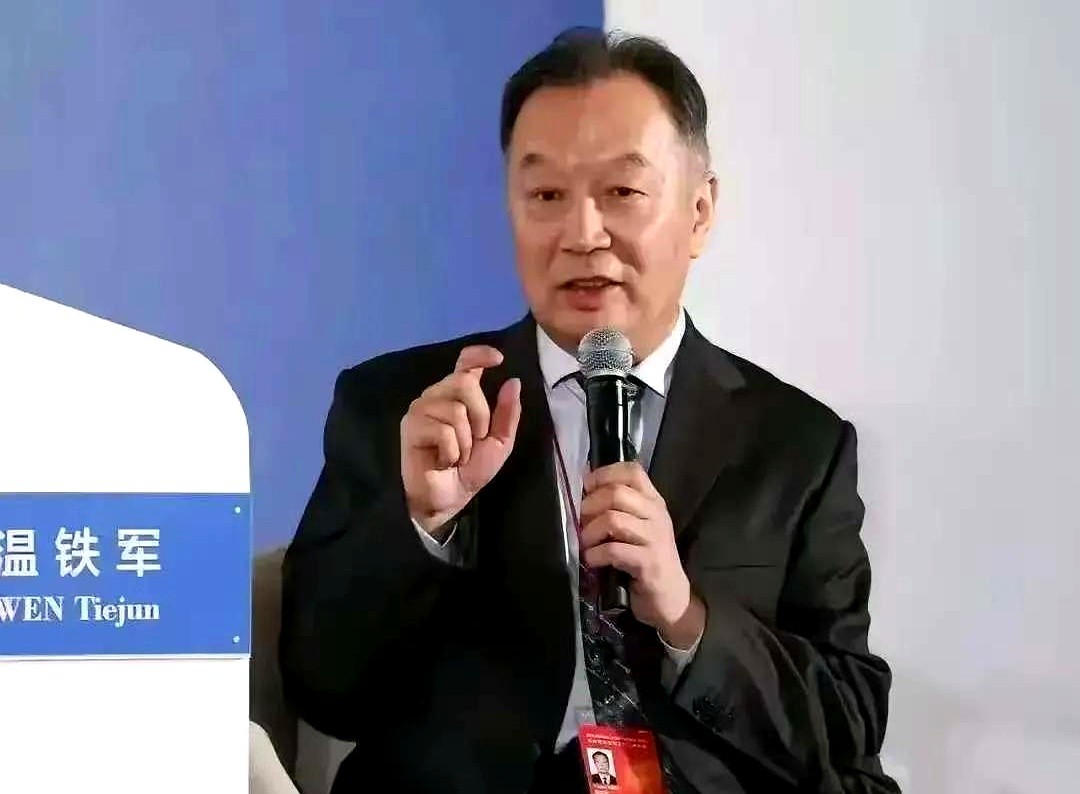 增强助手：未来5年生存指南，37条忠告助你应对不确定性与生活压力