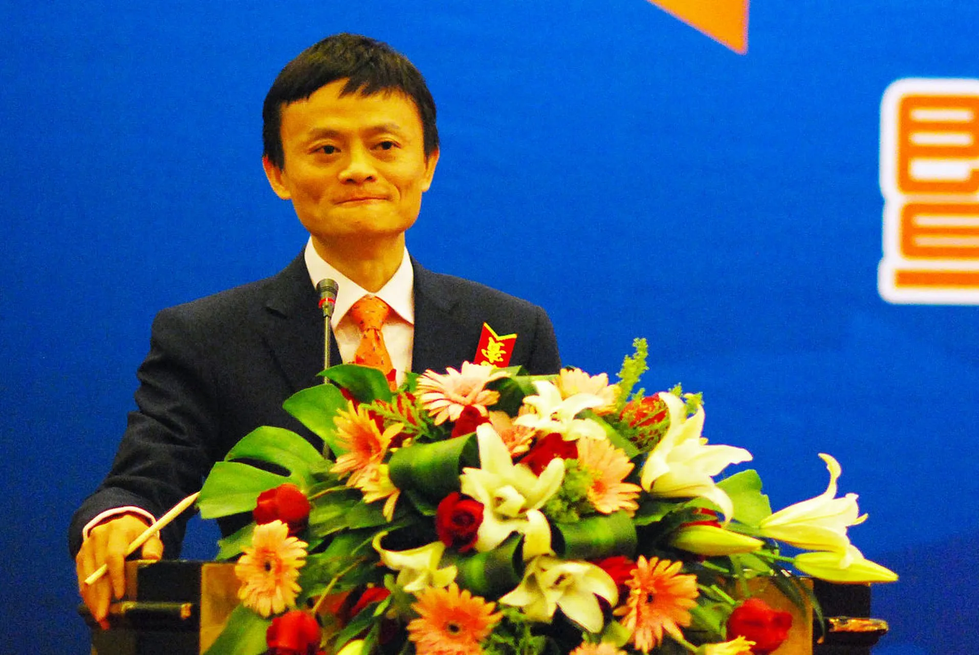 团粉助手下载官网：马云，从拒绝到成功的创业之路与坚定信念