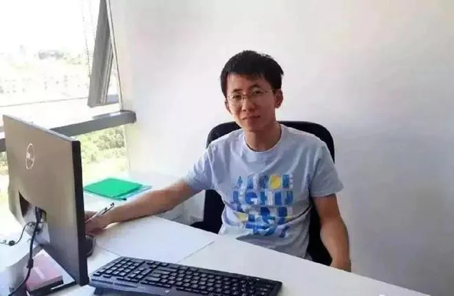 小G助手软件：张一鸣大学生活，理工男的恋爱与创业成功之道