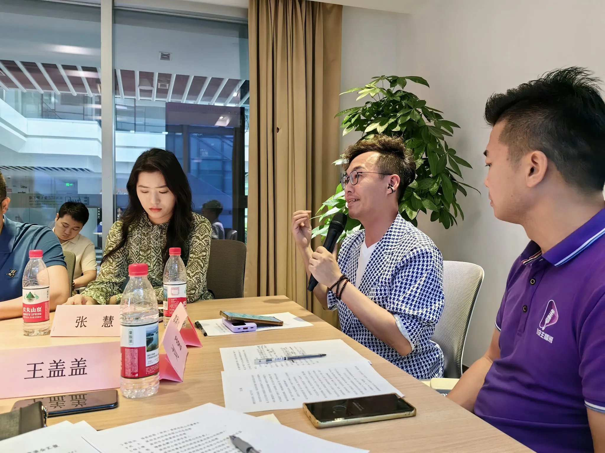 小G助手：深港网络合作新机遇，高Sir出席深圳网路人士座谈会分享六点建议