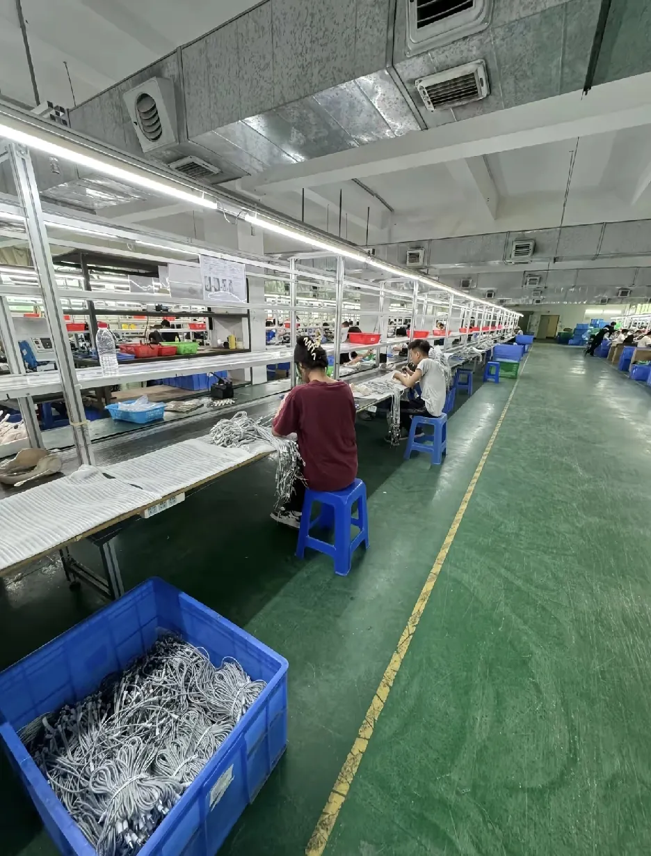 超单助手官网：年轻人为何选择进工厂而非送外卖的优势分析