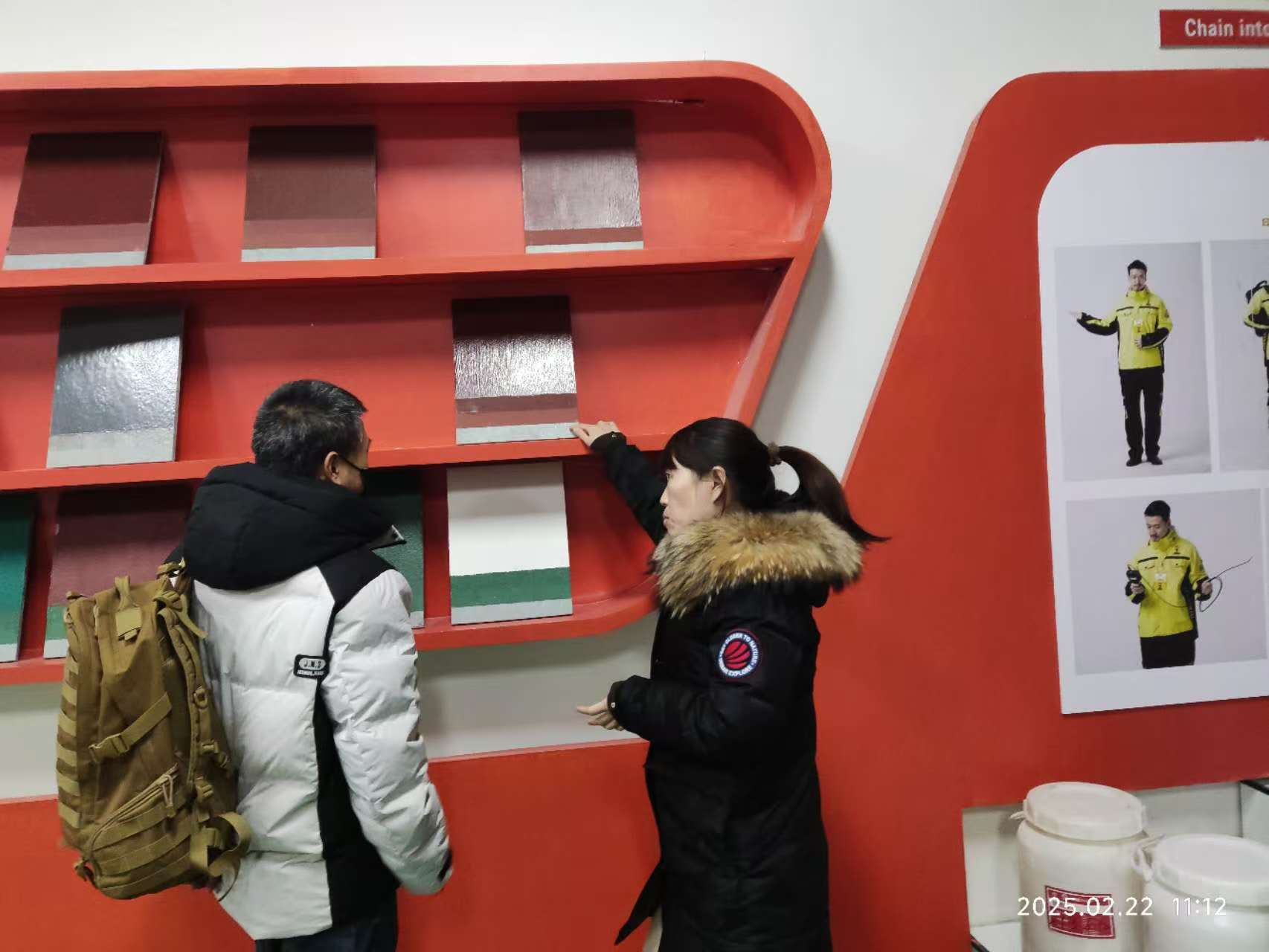 茄子助手使用方法：金刚屋顶加盟，专业团队助力，品质保障与客户服务提升品牌影响力！