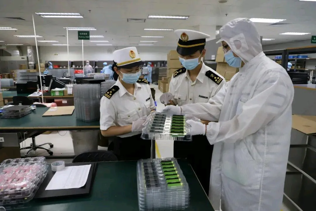 权重大师下载：2024年中国高科技新品出口大幅增长，展现“中国制造”全球魅力