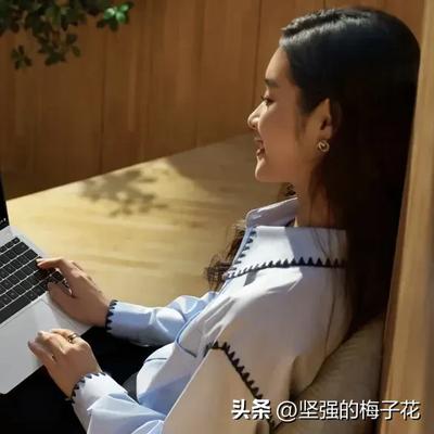 星云助手：华为鸿蒙6强势崛起，市场份额超越iOS引关注！