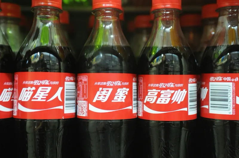出评软件：月光族，消费主义下的选择与挣扎，如何实现理性消费和财务自由？