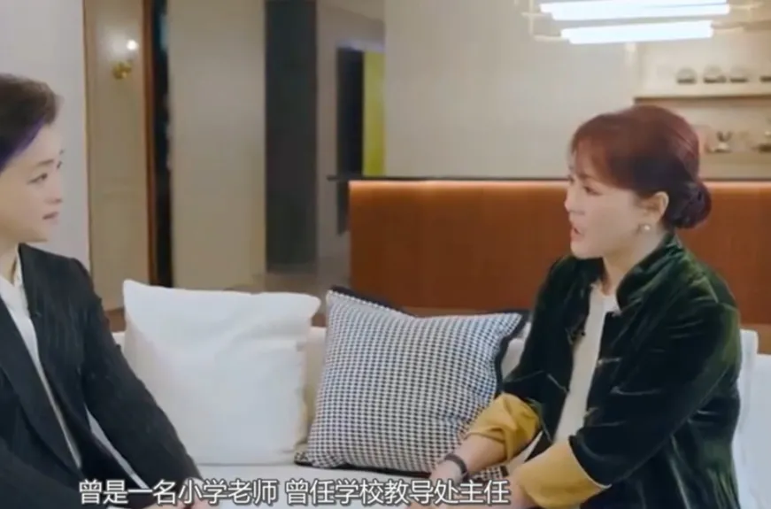 51助手官网：李佳琦妈妈直播带货，“拼妈”时代引发关注，银发市场新尝试！