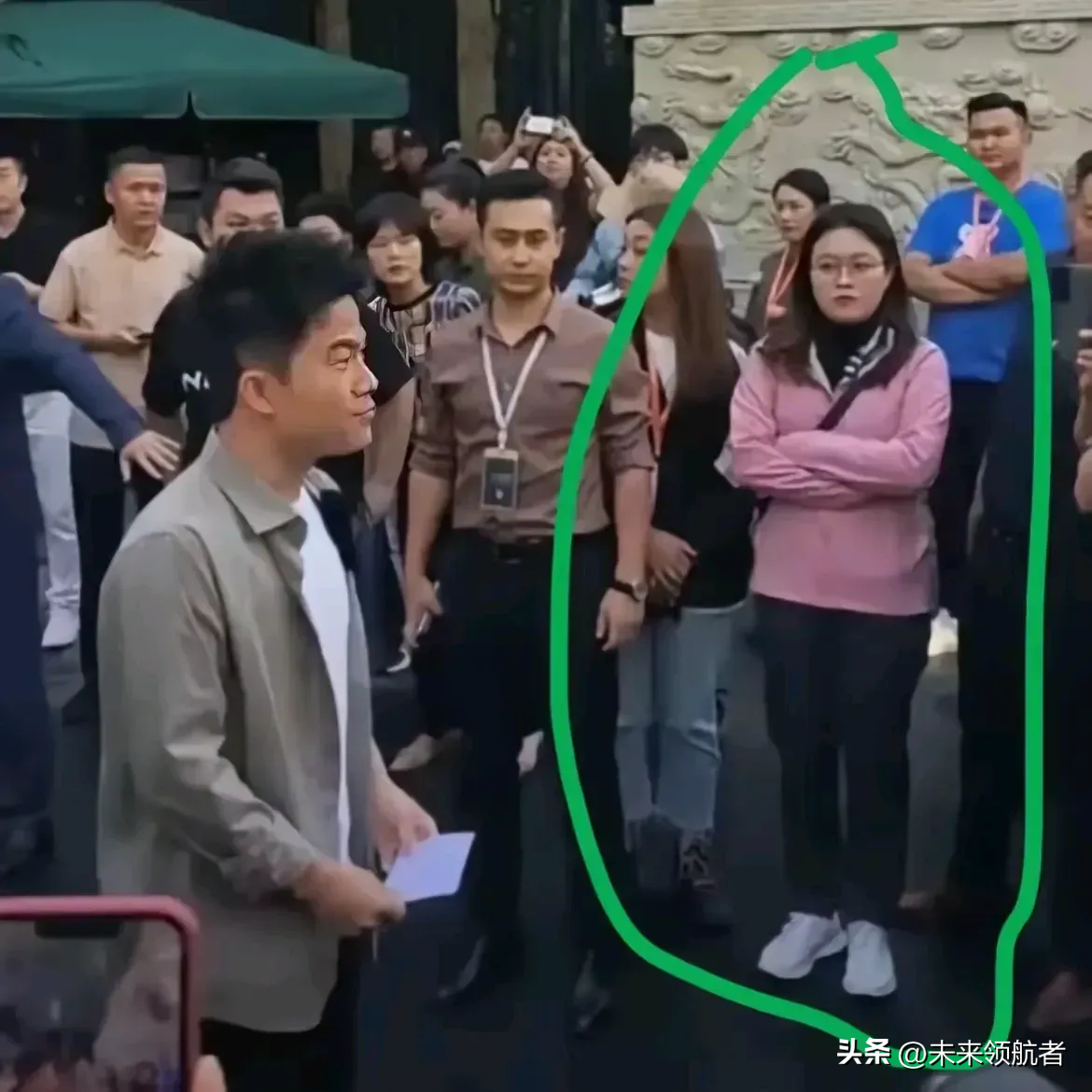 小G助手卡密：董宇辉离职引发的心理波动与职场情绪解析