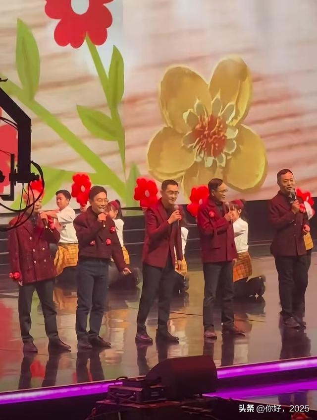 神龙助手：马云刘强东马化腾新年布局，AI成大佬们的新战场与挑战