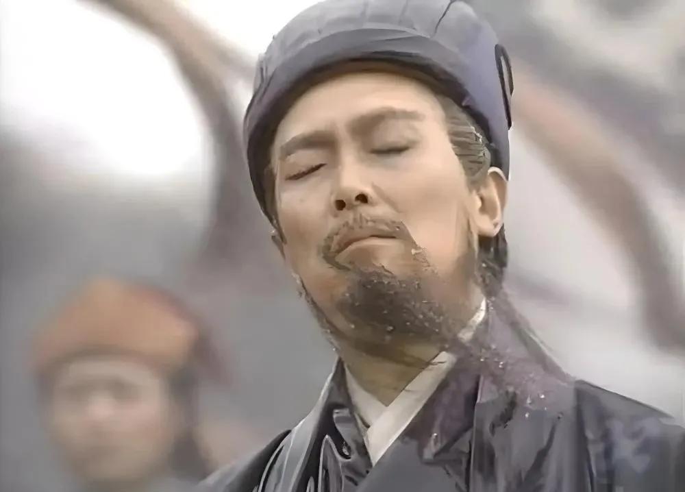 易出评拼多多：董宇辉，不忘初心与责任感，选择留在东方甄选的背后故事