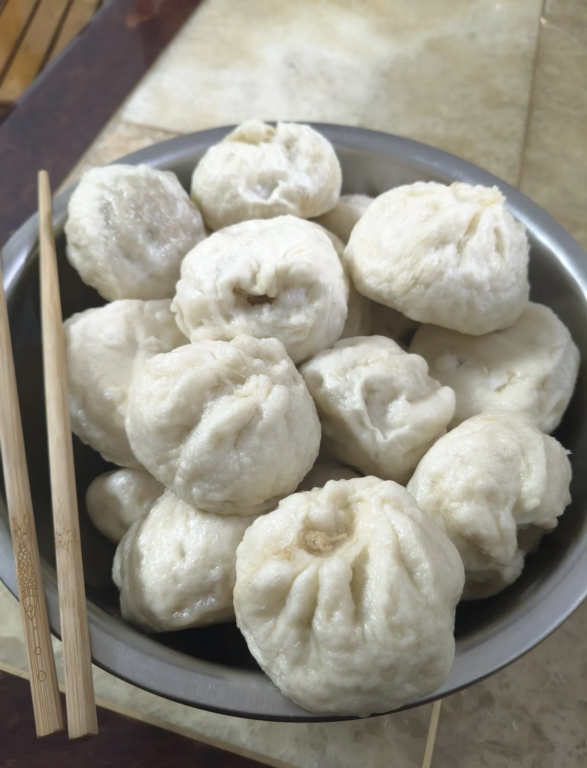 乐多多助手最新版本：短视频创作的生存现状，挑战与机遇并存的流量池分析
