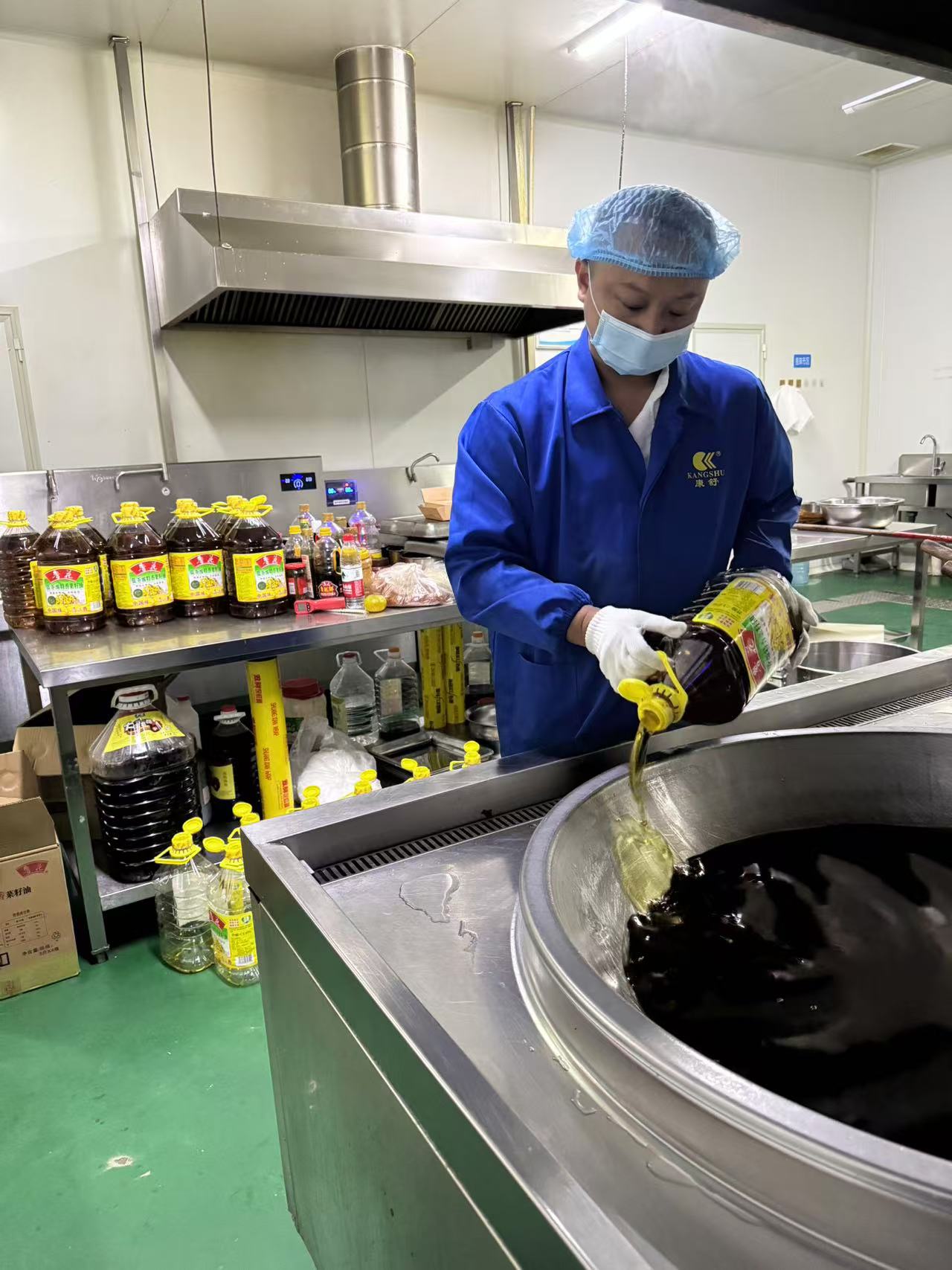 权重助手：普通人如何借助毛记冒菜实现月入2万+的创业故事与成功秘诀