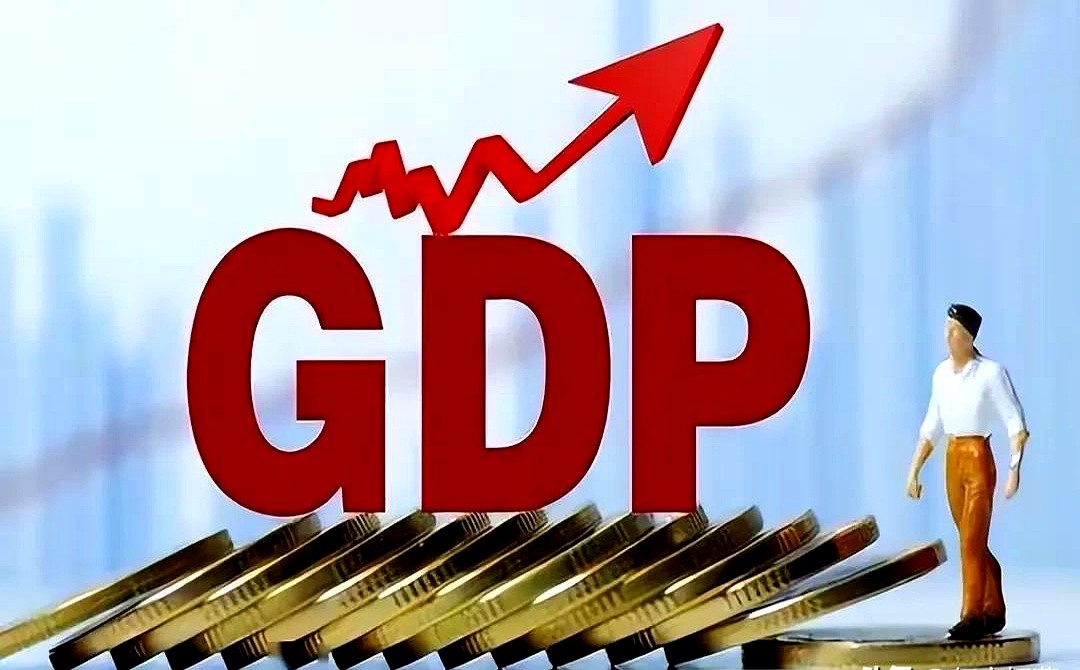 小M助手：2024年中国GDP超美国的背后，工业实力与供应链优势解析