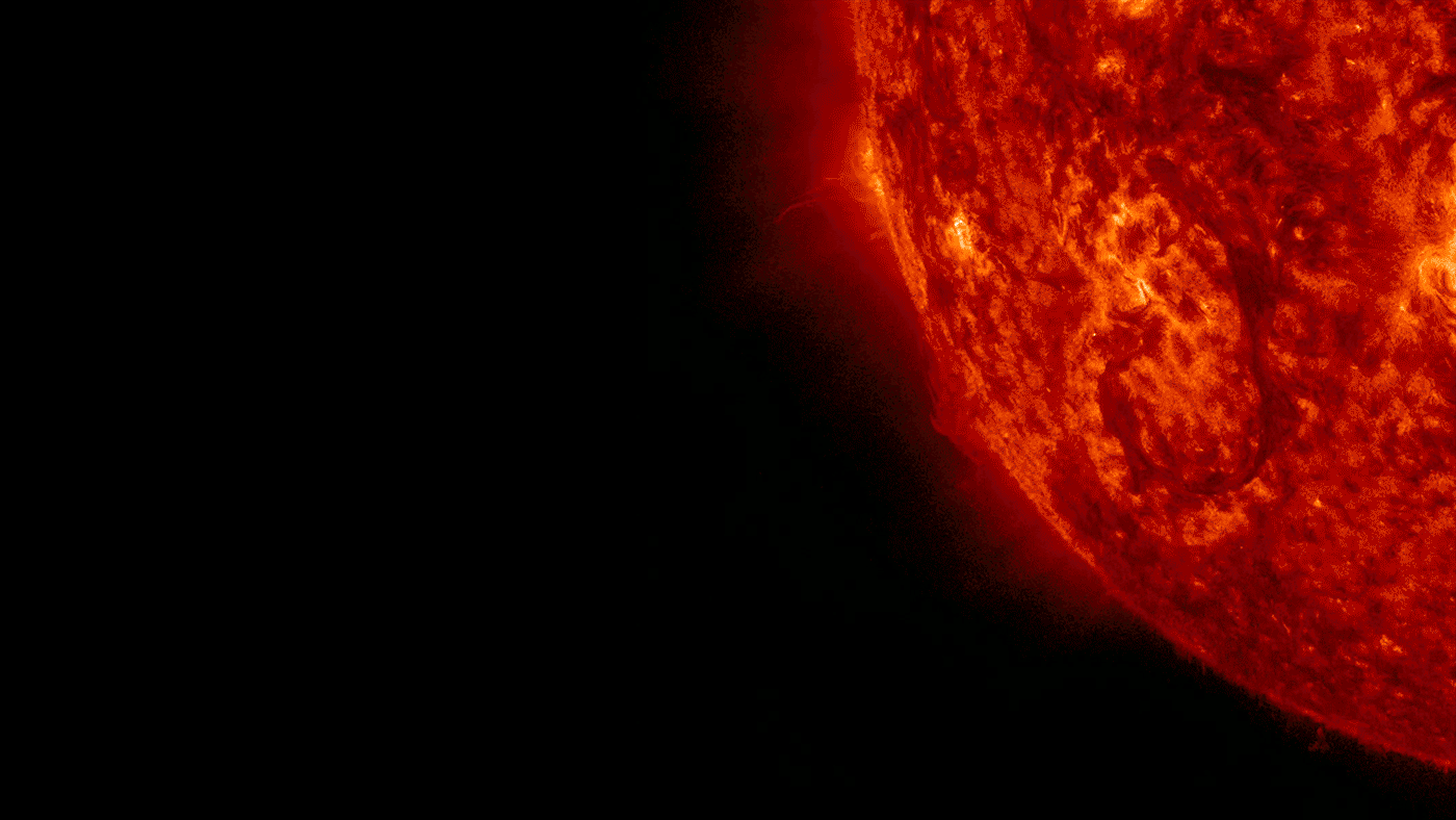 评分助手：马斯克“星链”卫星频繁坠落，太阳活动对太空网络的影响分析