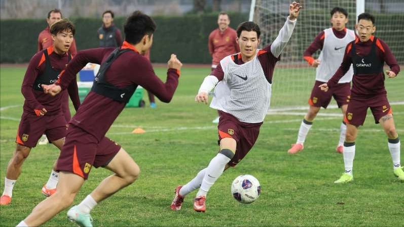 权重大师官网入口：侯永永加盟云南玉昆，国足、俱乐部与球员的多赢局面分析