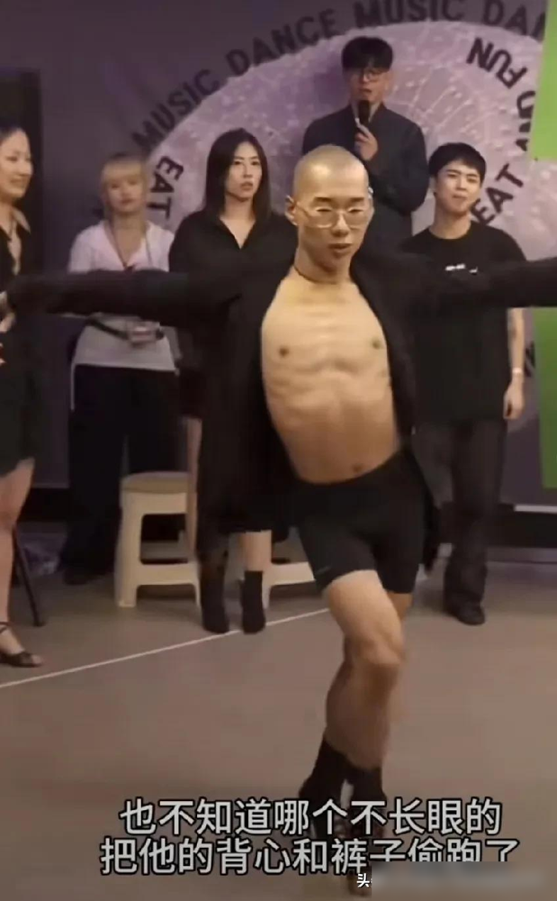 易评助手靠谱吗：流量至上与价值观失衡，我们该如何保护青少年的精神家园？