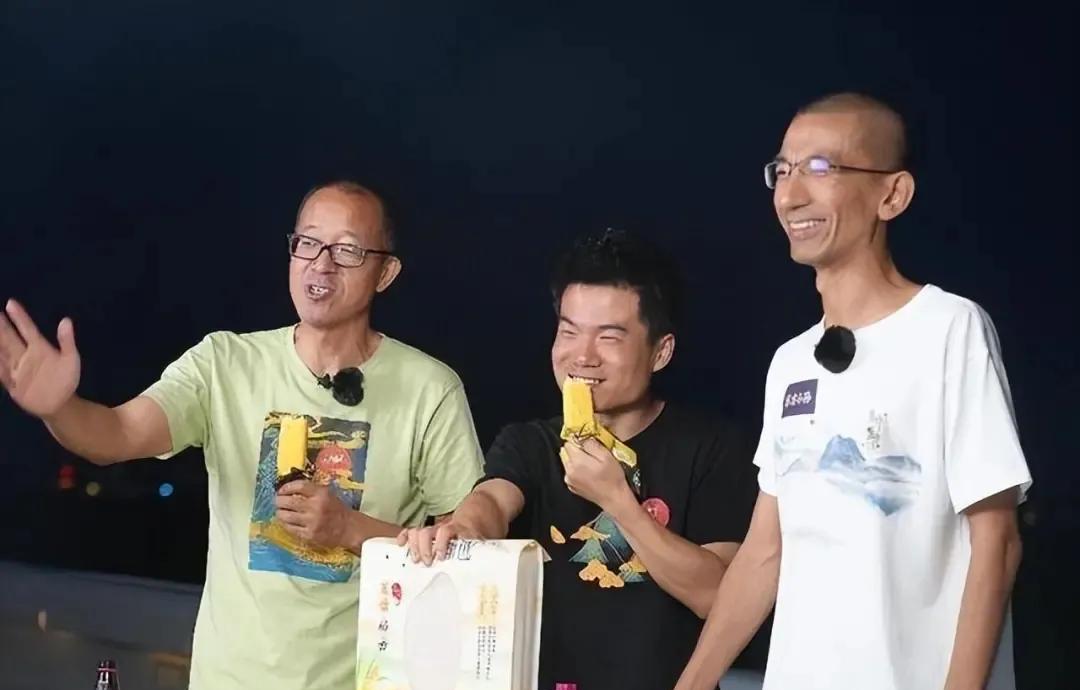 小C助手：董宇辉与俞敏洪的对话，从历史看企业管理与决策智慧