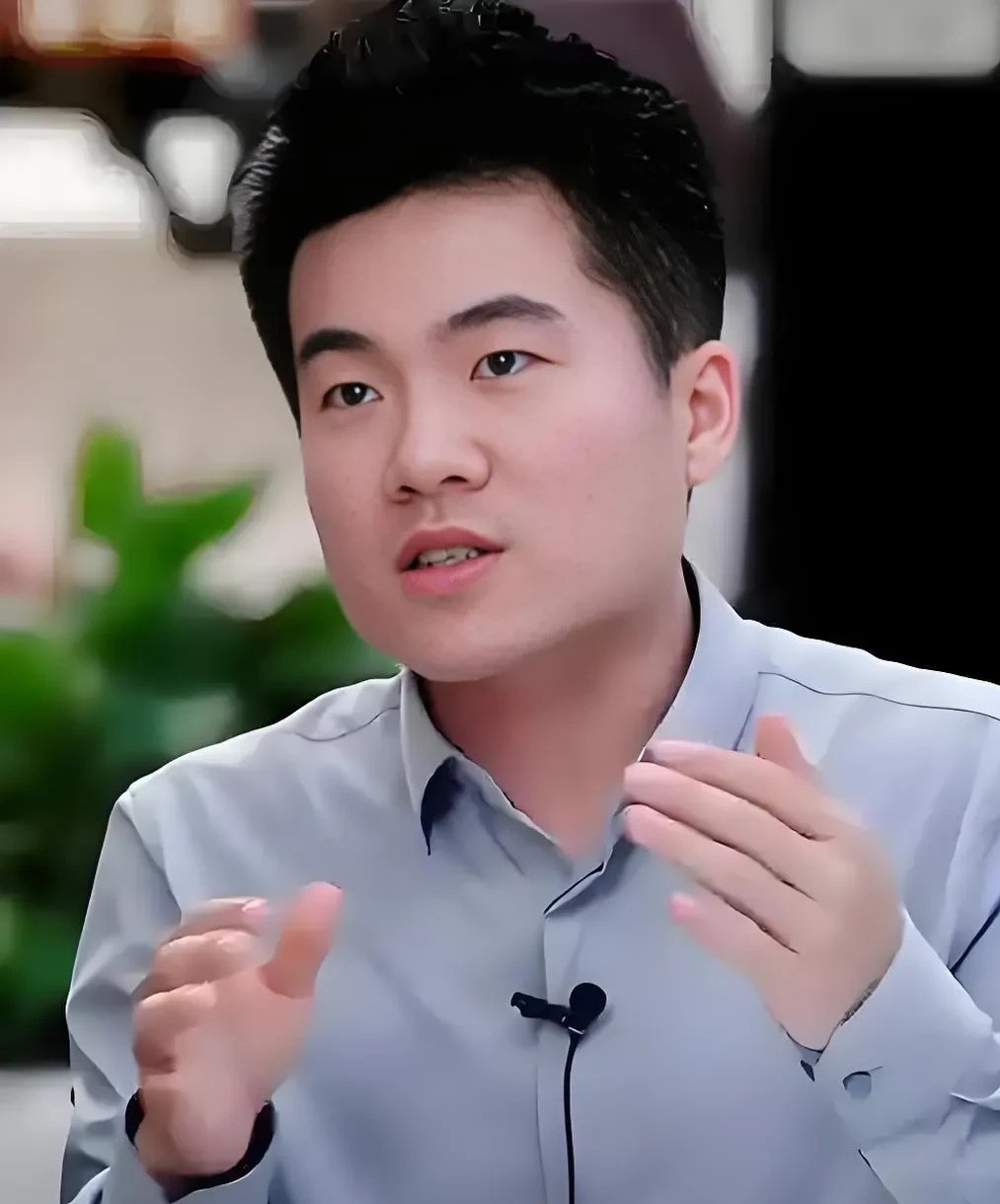 增强助手：董宇辉，用语言艺术为农产品带货，销量暴涨470%！