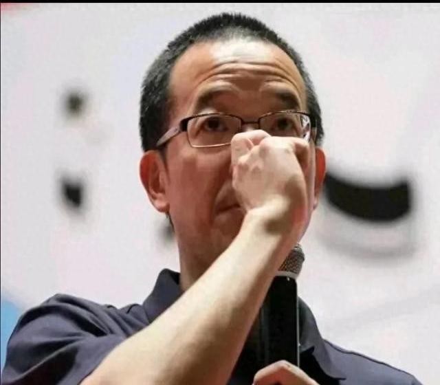 小E助手：董宇辉直播带货崛起，92.62亿销售额与文化营销的成功之道