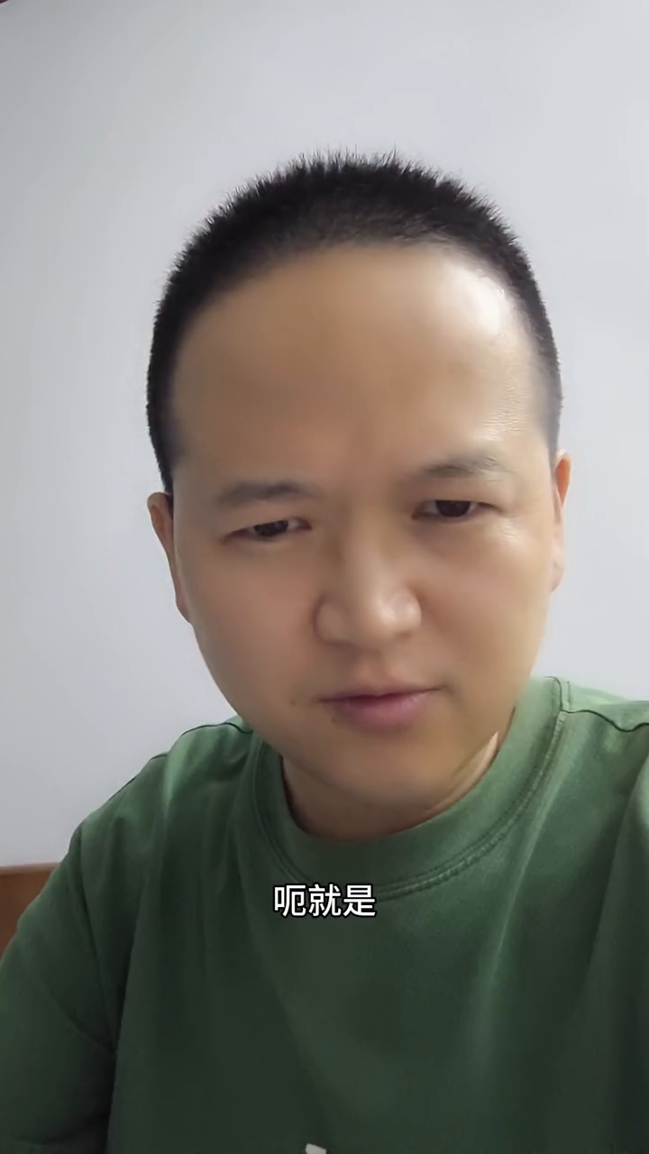 小Q助手下载安装：自媒体创作的吸引力法则，坚持输出与积极心态带来的变化