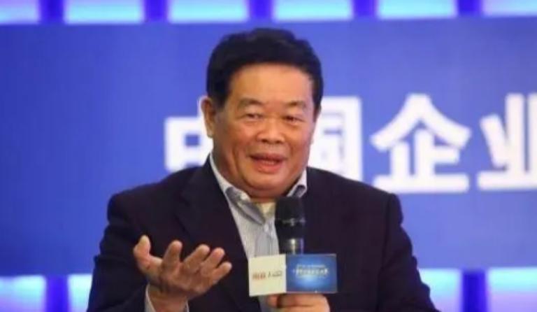 潜力鸭：马云与曹德旺激辩，年轻人就业选择与制造业困境解析