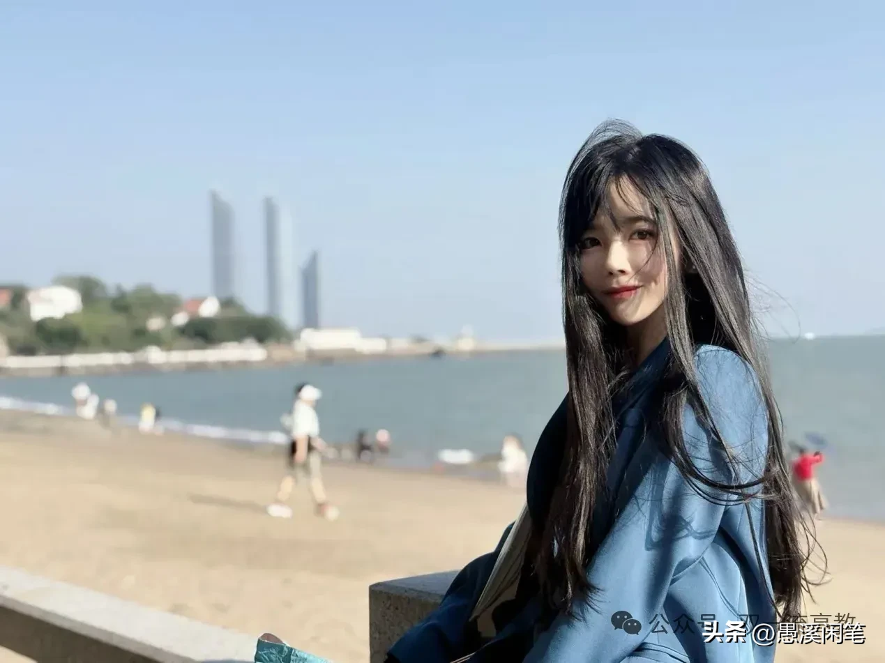 权重大师官网：北航90后美女副教授何静，数据学姐的AI与大数据之路