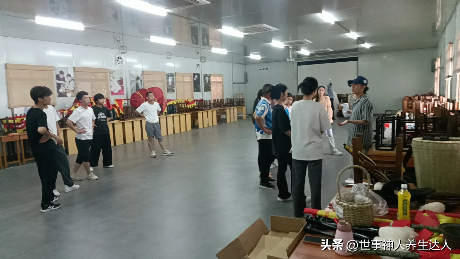 星评助手：从教育行业逆袭，普通人如何通过读书实现人生逆转与成功？