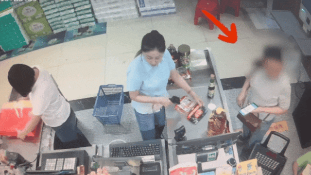 易出评教程:峨眉女子捡到手机疯狂消费,被拘留引发的财产安全警示 易出评教程:峨眉女子捡到手机疯狂消费,被拘留引发的财产安全警示